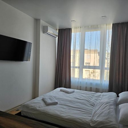 קייב Nyvky Like Home - Studio - Apt 35 מראה חיצוני תמונה